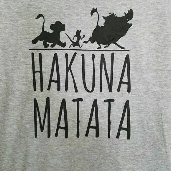 LAST ONE! 'Hakuna Matata' graphic tee - Picture 5 of 5